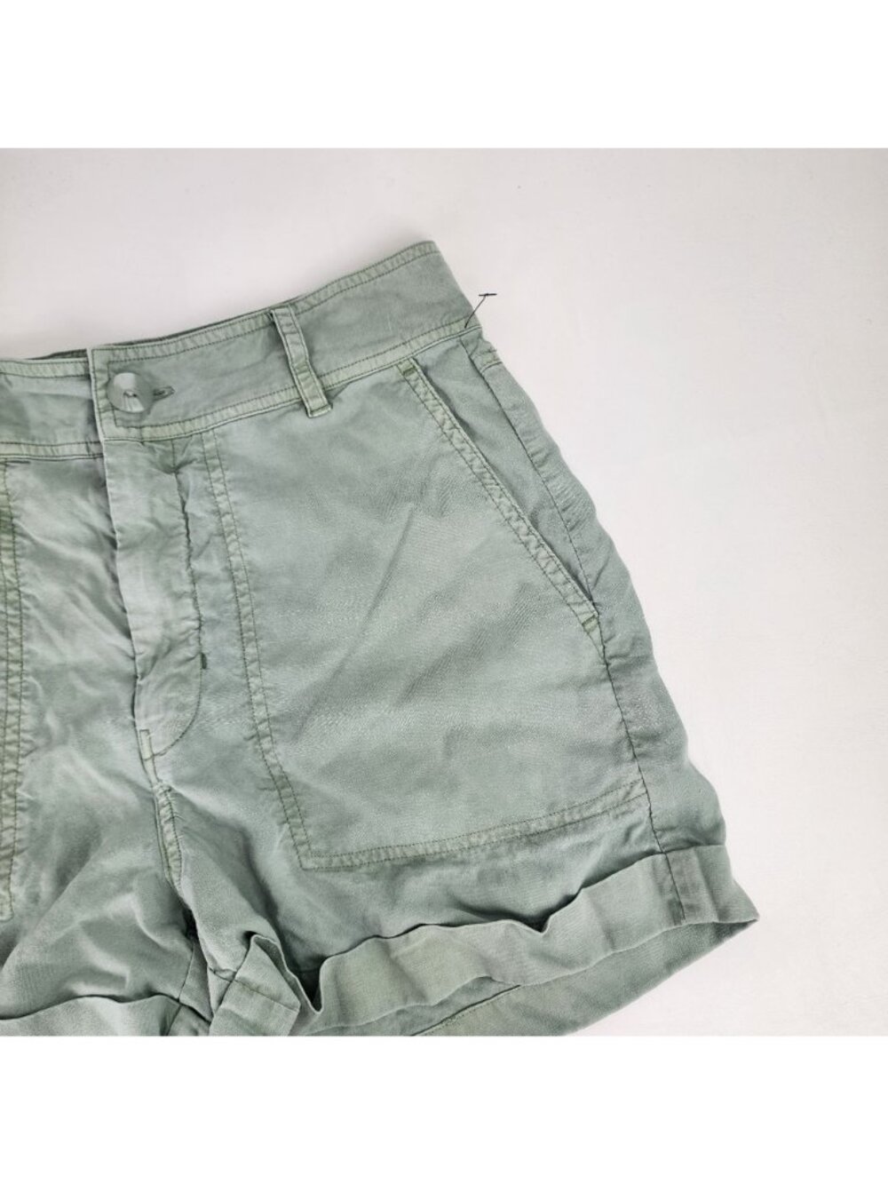 Anthropologie Cloth & Stone Tencel High Rise Moss Green Cuffed Shorts XS X-Small - Picture 5 of 10